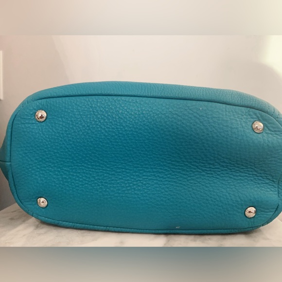 Prada bag - Picture 14 of 16